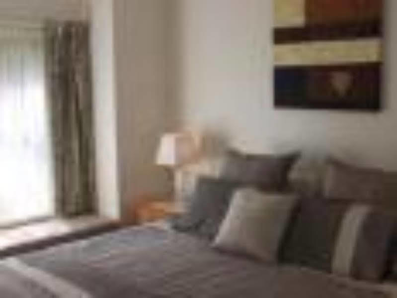 The Birch House - Silver Birches Accommodation Bright Buitenkant foto